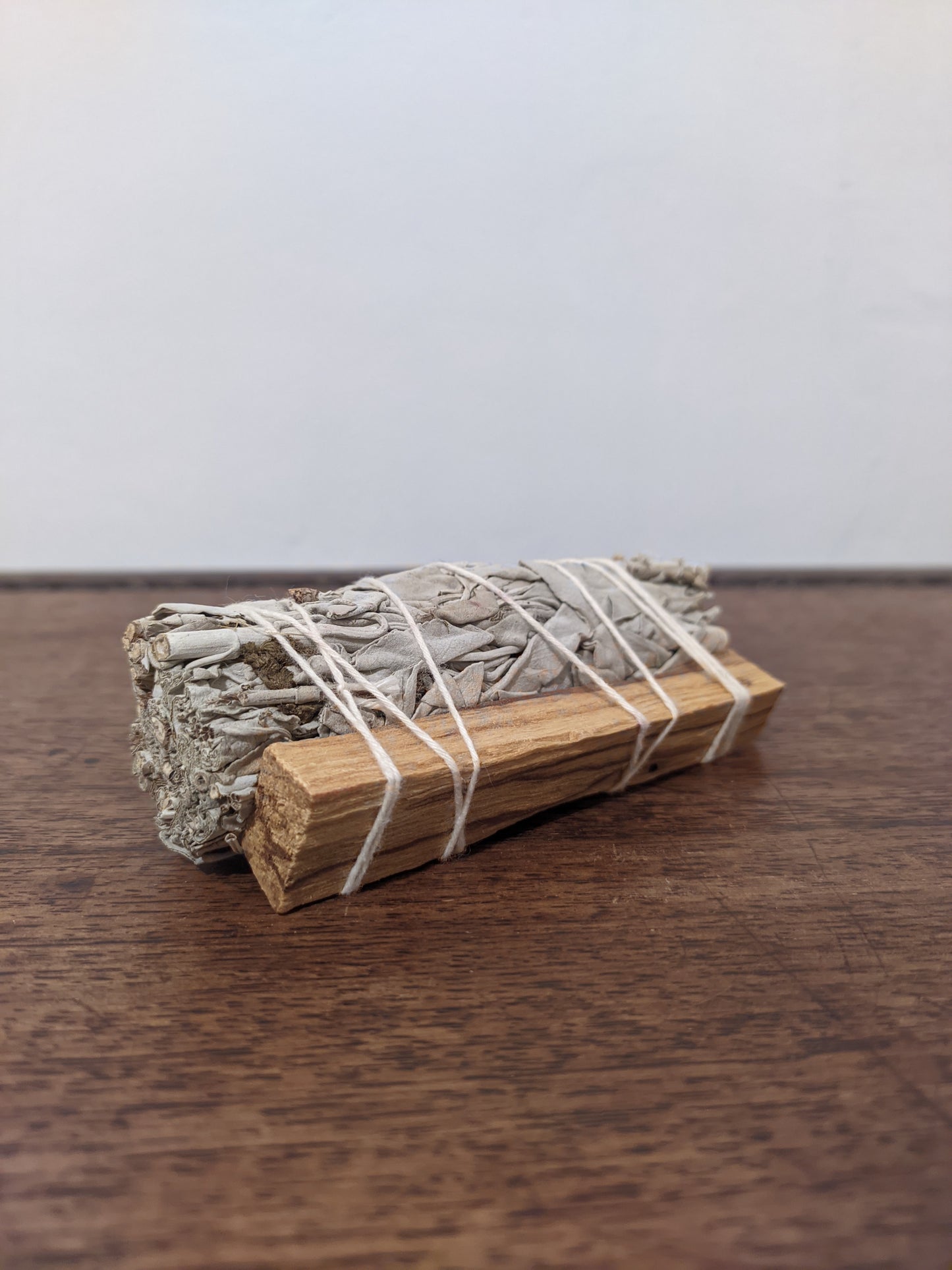 Smudge Stick - White Sage & Palo Santo Smudge 10 cm